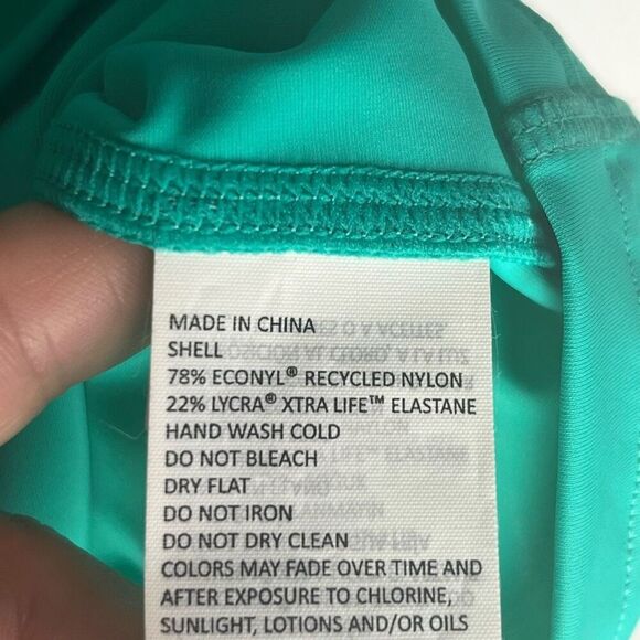 Prana Short Sleeved 1/4 Zip Teal Rashguard Top Women’s Small - Picture 8 of 8